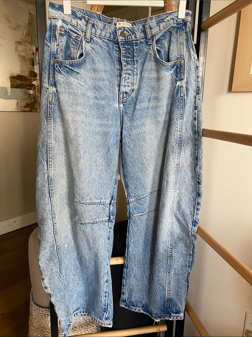 We The Free Light Blue Relaxed barrel Jean size 28